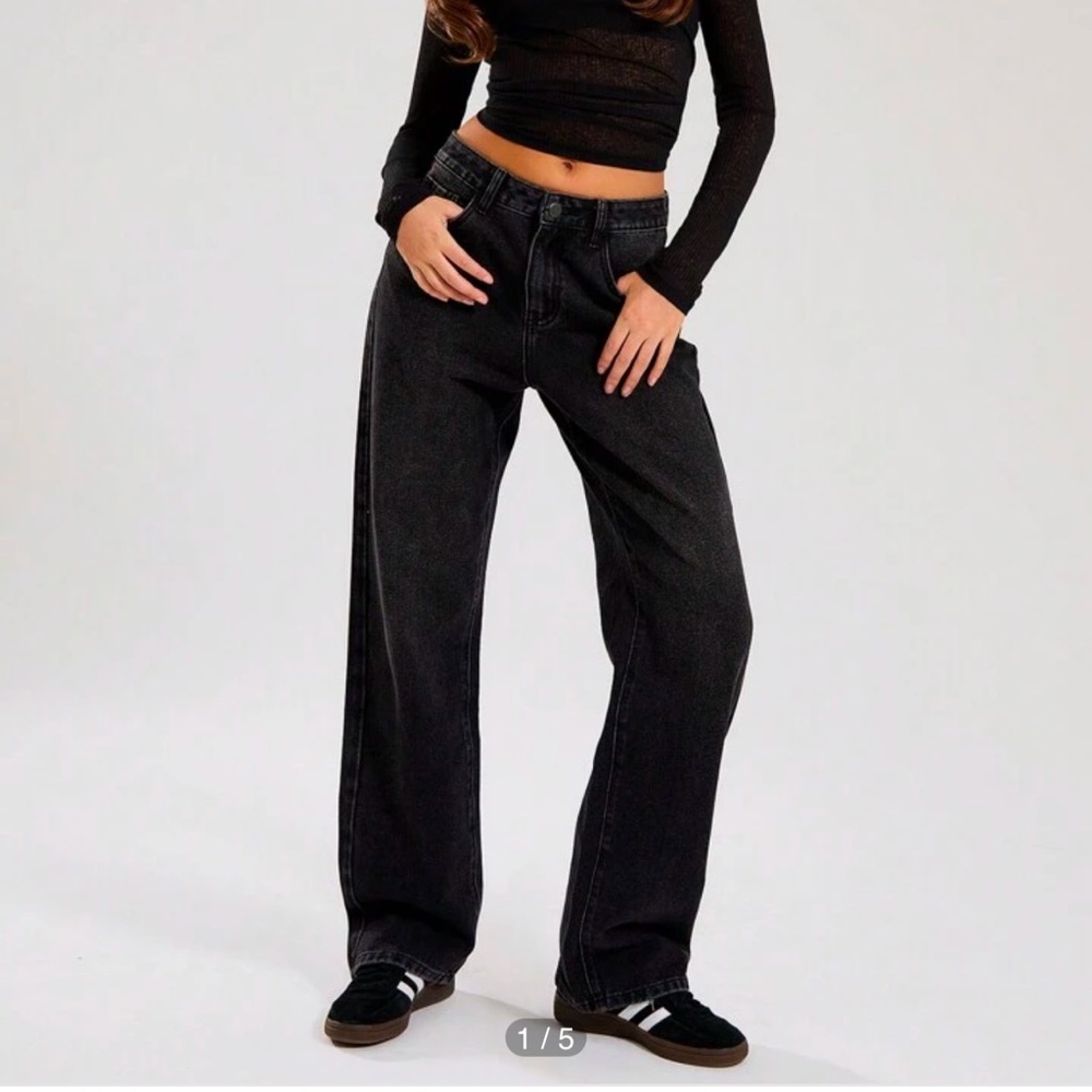 SHEIN black straight leg jeans